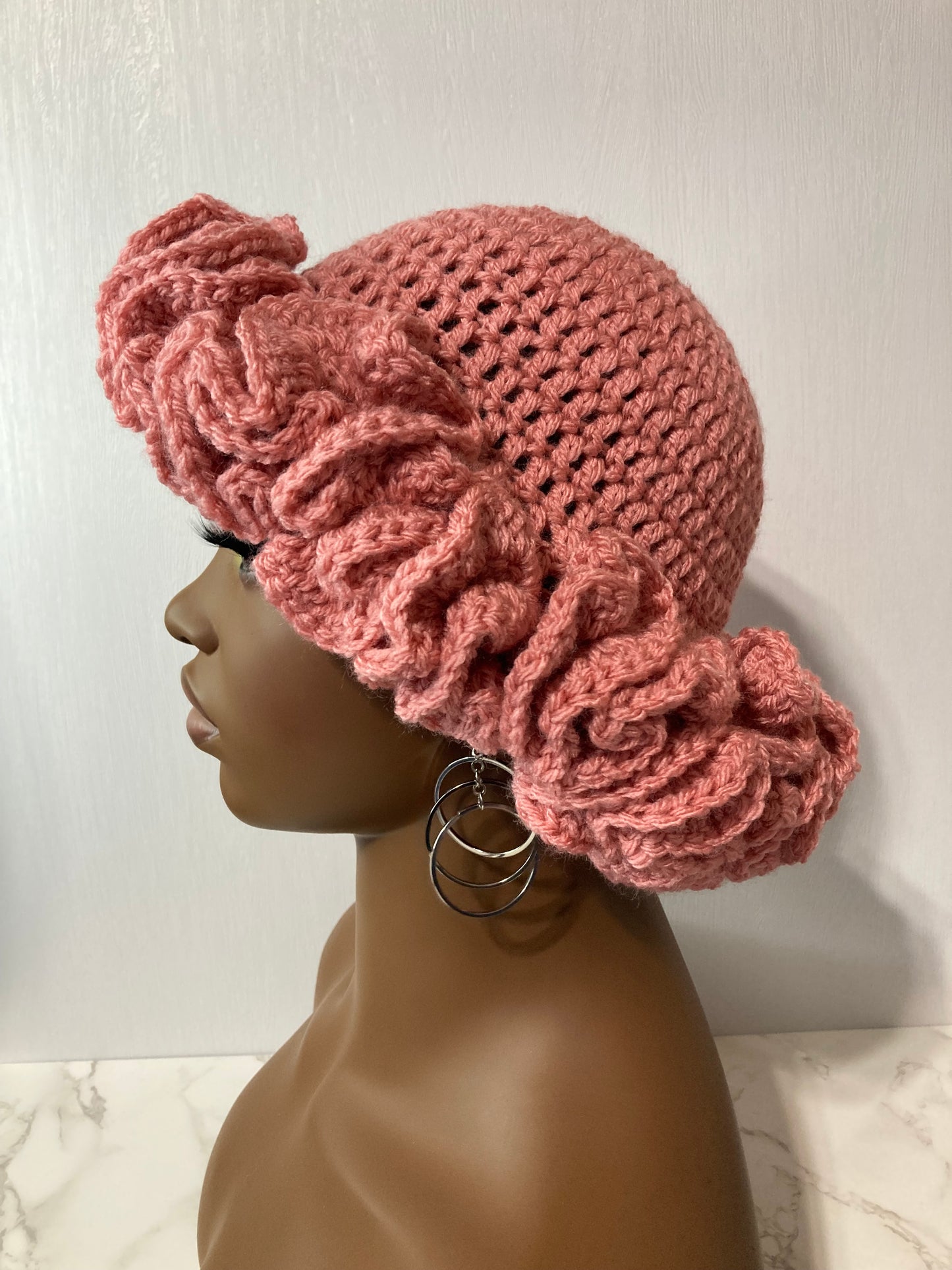 Ruffle Brim Crochet Hat - Cosmetic Pink