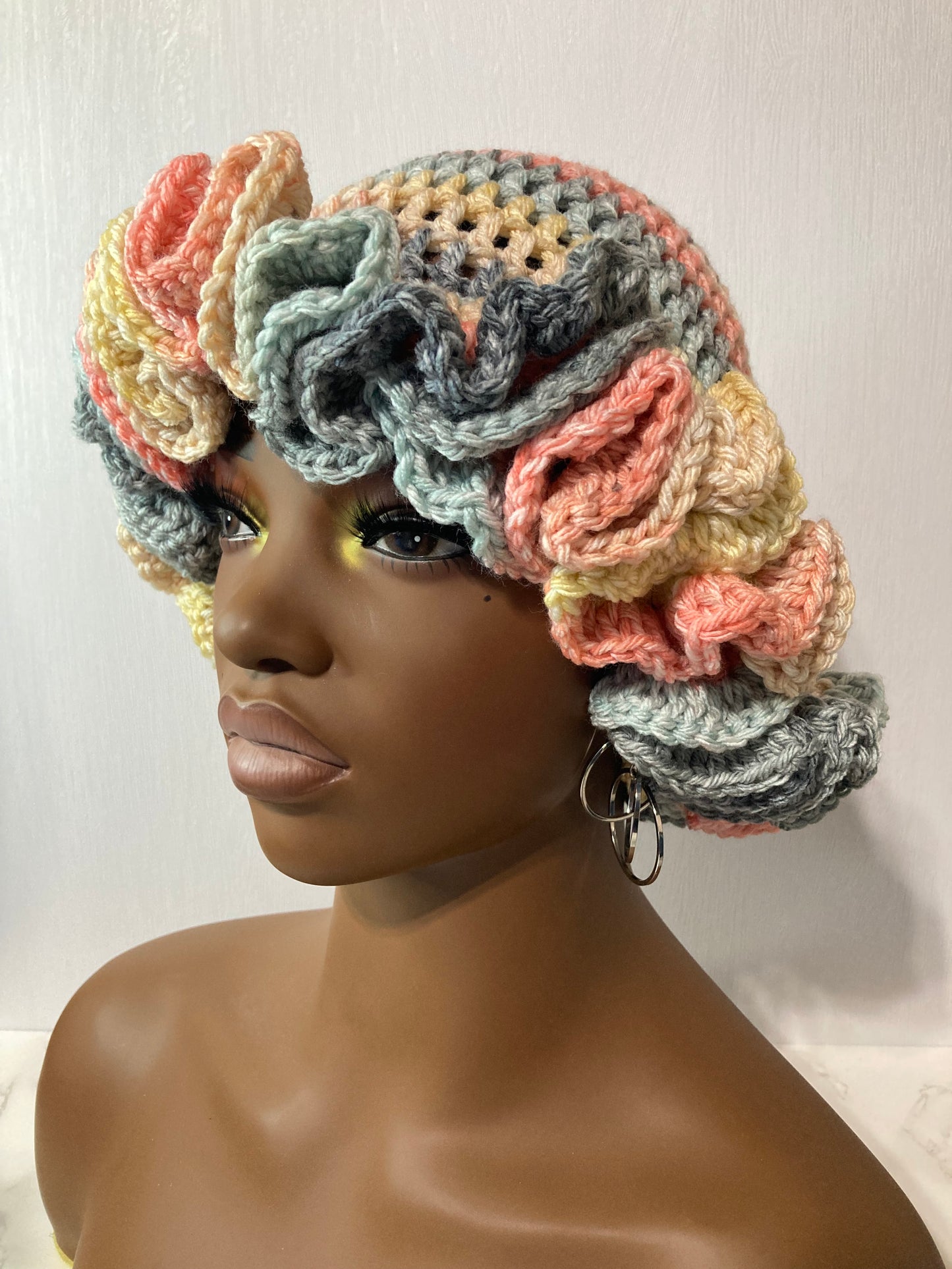 Lite Ruffle Brim Crochet Hat - City