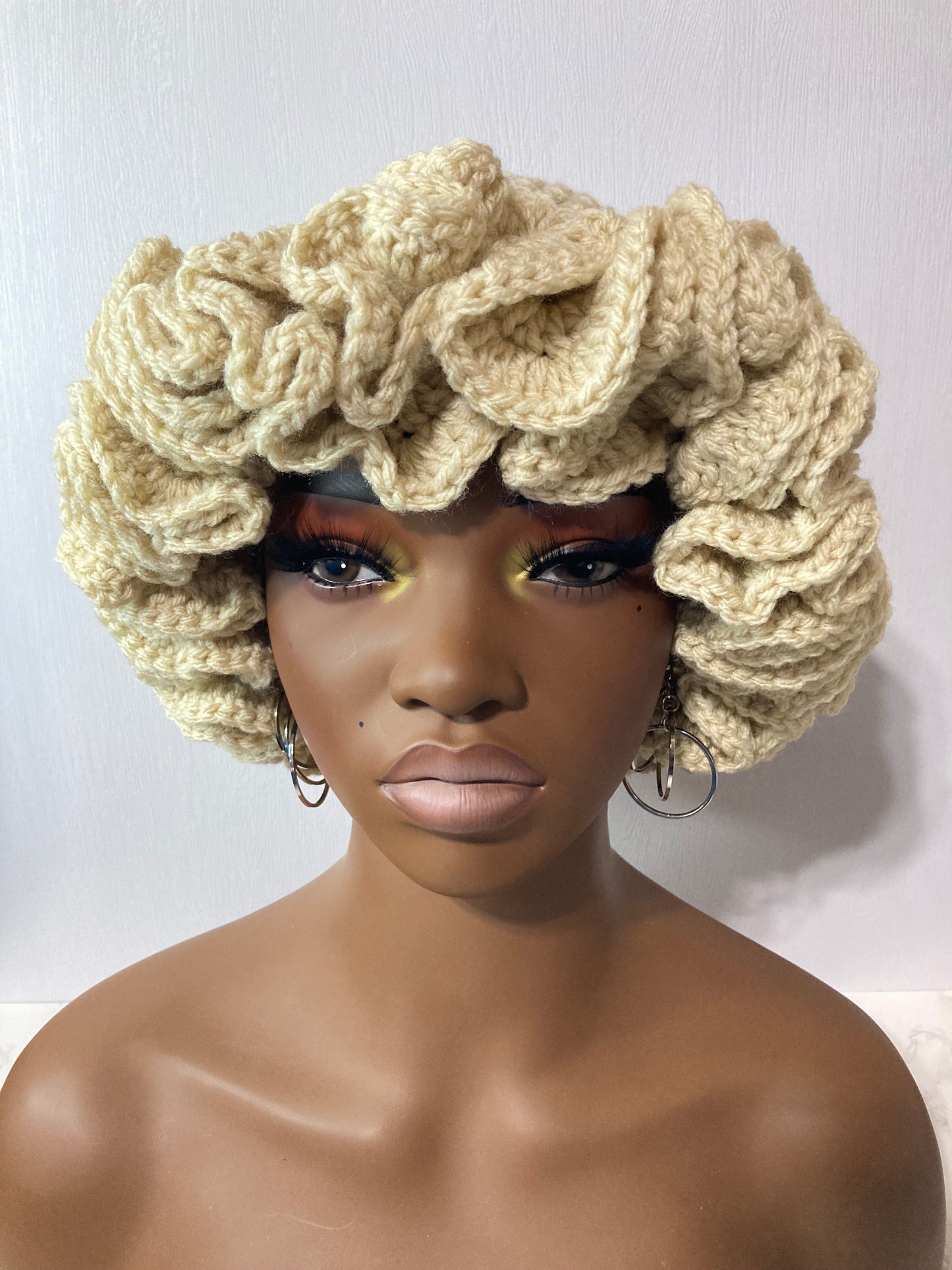 Ruffle Brim Crochet Hat - Cream