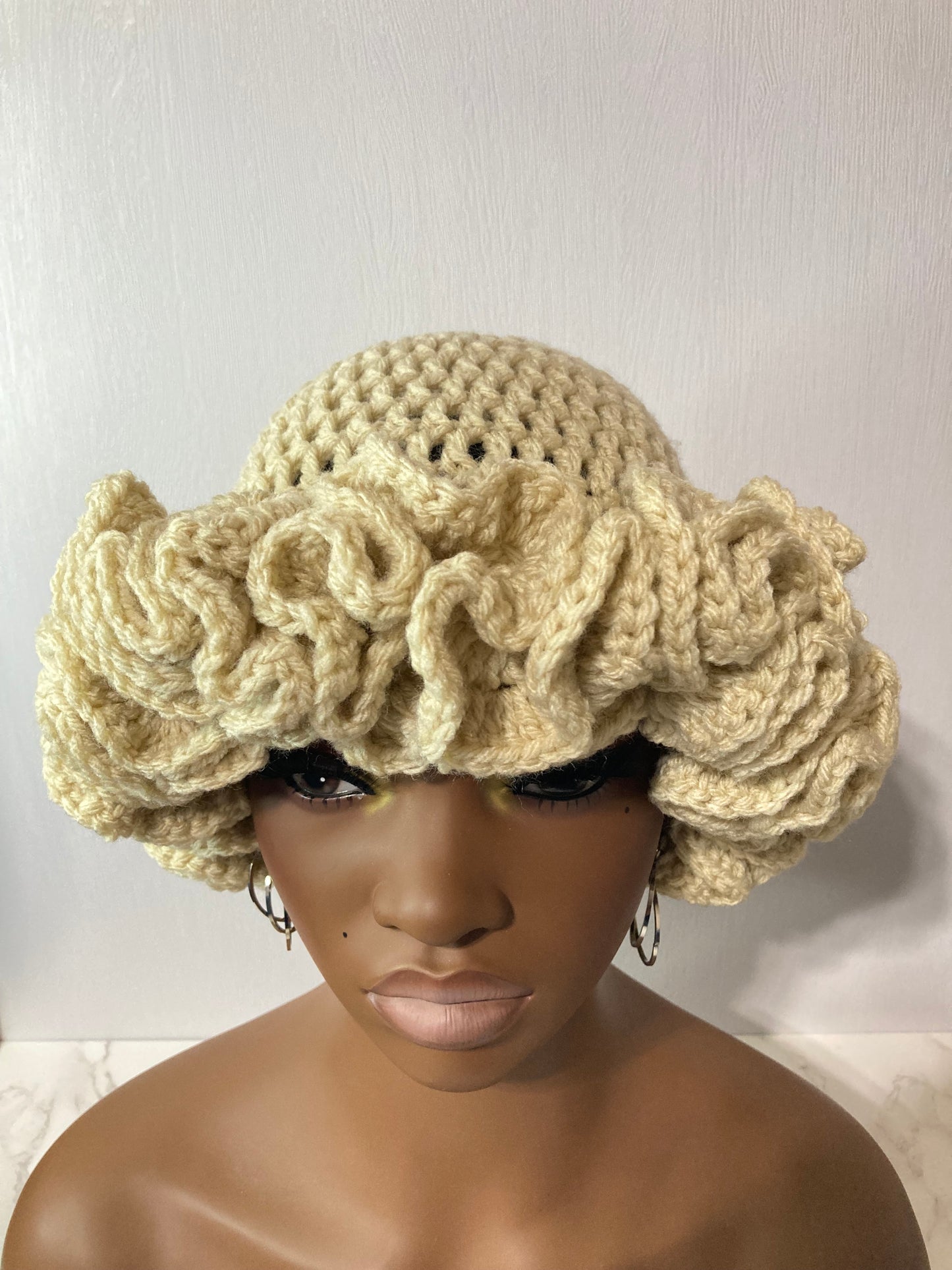 Ruffle Brim Crochet Hat - Cream