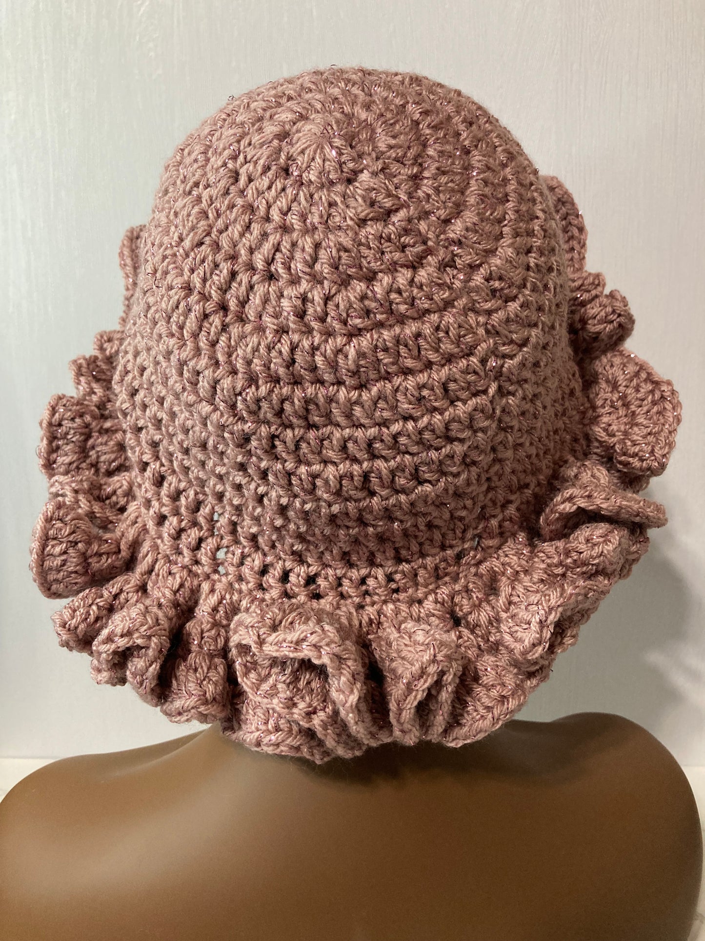 Ruffle Brim Crochet Hat - Rose Sparkle